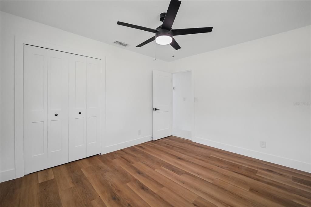 For Sale: $468,500 (3 beds, 2 baths, 2202 Square Feet)