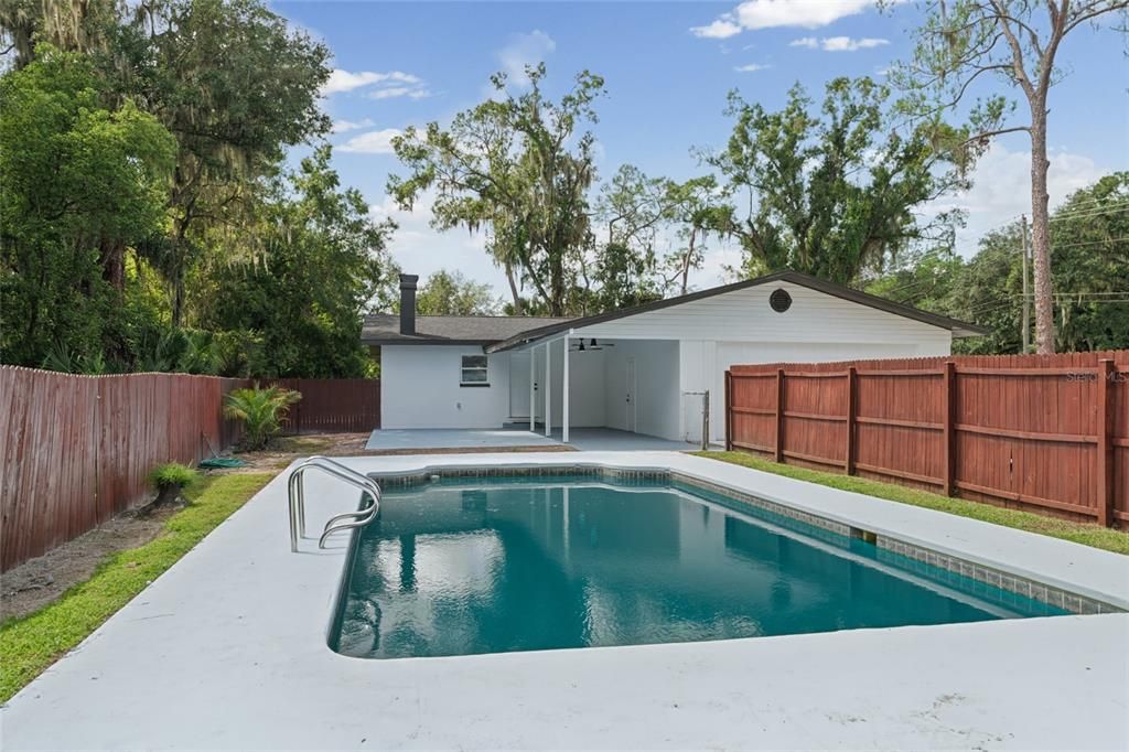 For Sale: $468,500 (3 beds, 2 baths, 2202 Square Feet)