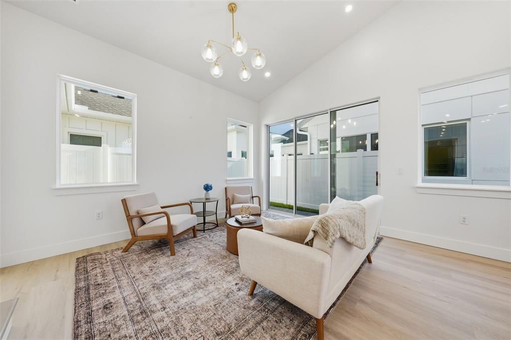 For Rent: $3,750 (3 beds, 2 baths, 1458 Square Feet)