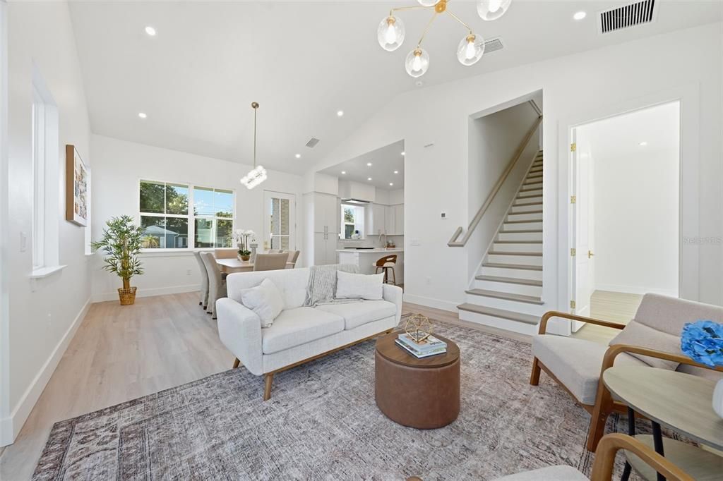 For Rent: $3,750 (3 beds, 2 baths, 1458 Square Feet)