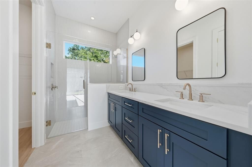 For Rent: $3,750 (3 beds, 2 baths, 1458 Square Feet)