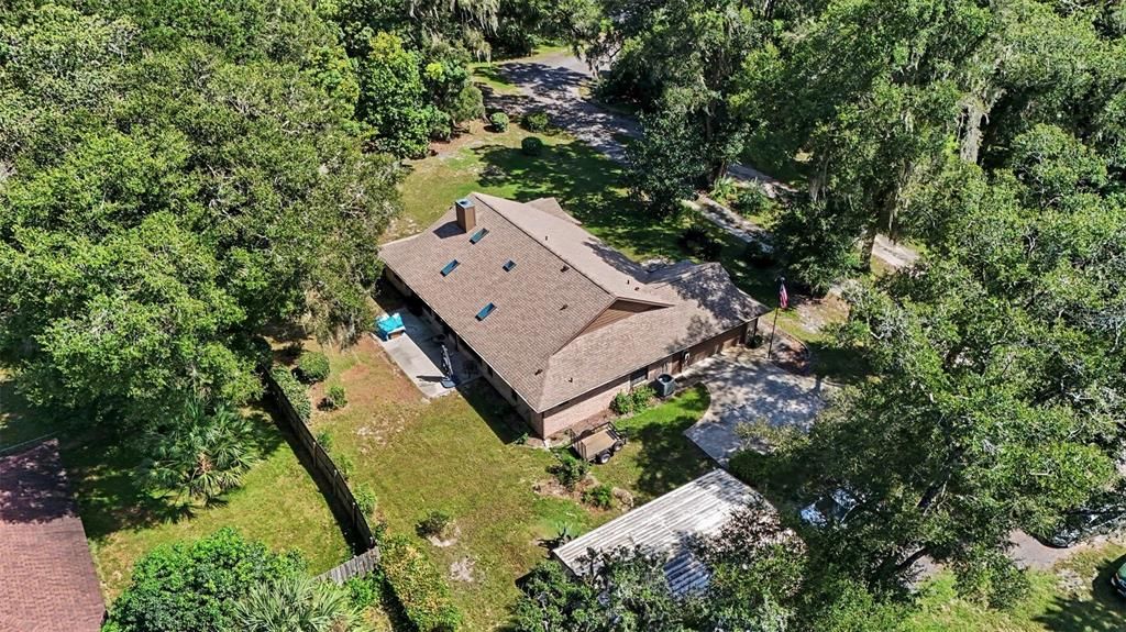 Activo con contrato: $479,000 (4 camas, 2 baños, 2553 Pies cuadrados)