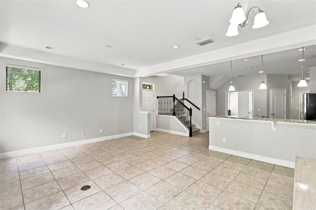 For Sale: $320,000 (4 beds, 3 baths, 2060 Square Feet)