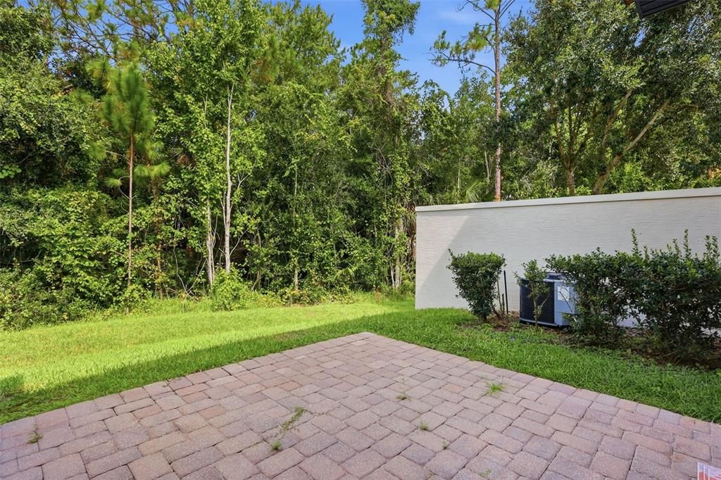 For Sale: $320,000 (4 beds, 3 baths, 2060 Square Feet)
