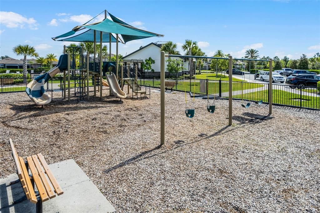En Venta: $649,900 (4 camas, 3 baños, 4391 Pies cuadrados)