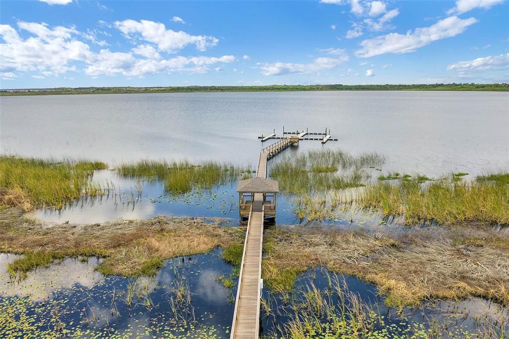 En Venta: $649,900 (4 camas, 3 baños, 4391 Pies cuadrados)