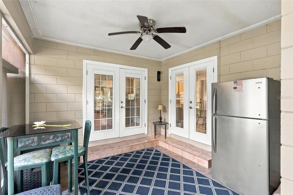 For Sale: $329,500 (3 beds, 2 baths, 1480 Square Feet)