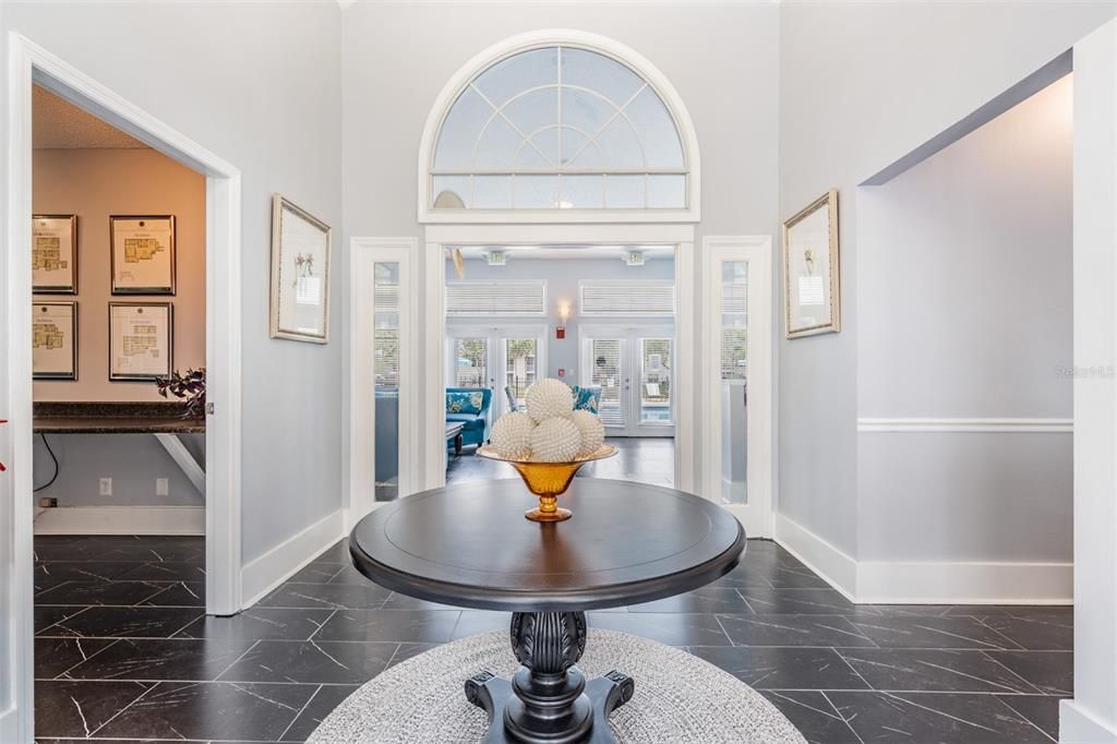 For Rent: $2,100 (2 beds, 2 baths, 1121 Square Feet)