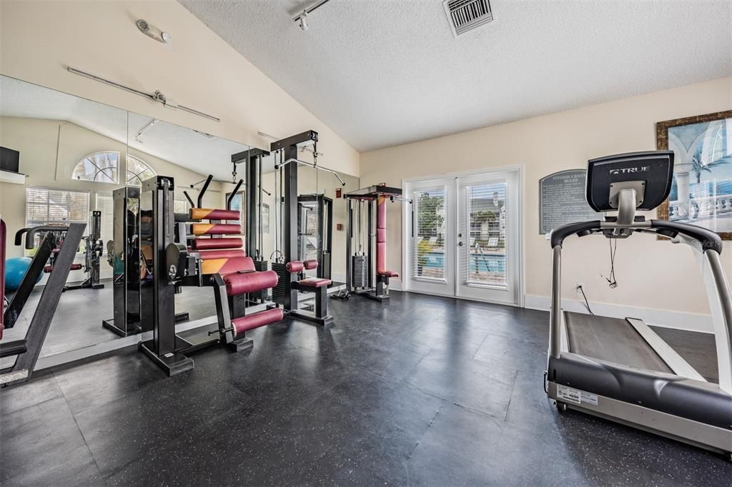 For Rent: $2,100 (2 beds, 2 baths, 1121 Square Feet)