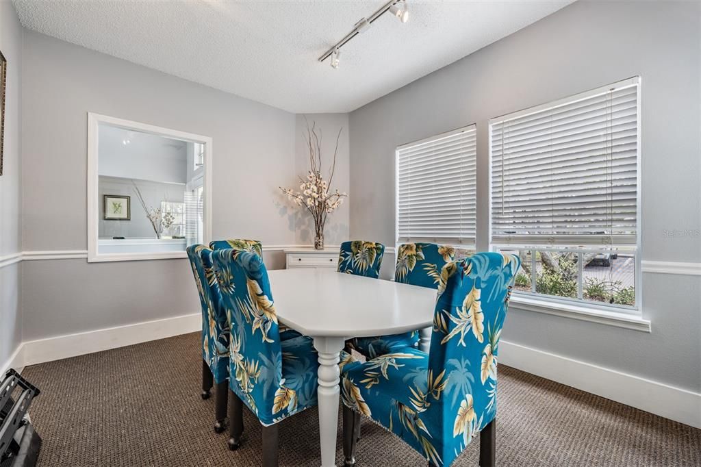 For Rent: $2,100 (2 beds, 2 baths, 1121 Square Feet)