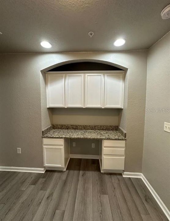 出租: $2,200 (3 贝兹, 2 浴室, 1749 平方英尺)