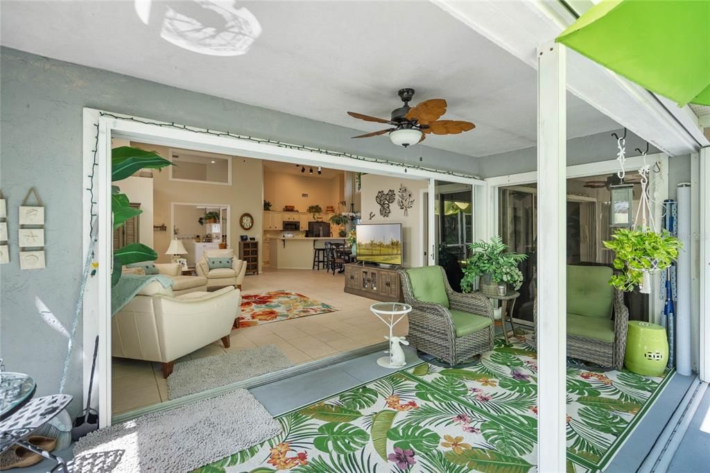 For Sale: $350,000 (3 beds, 2 baths, 1533 Square Feet)