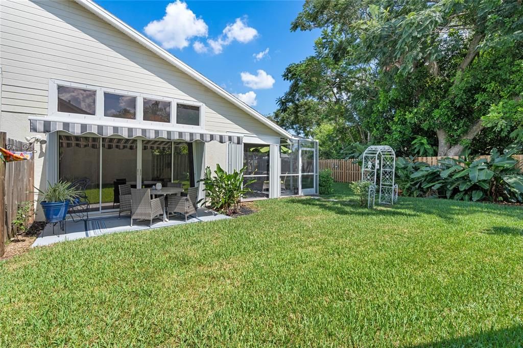 For Sale: $350,000 (3 beds, 2 baths, 1533 Square Feet)
