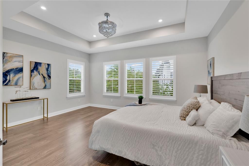 For Sale: $539,000 (3 beds, 2 baths, 1731 Square Feet)
