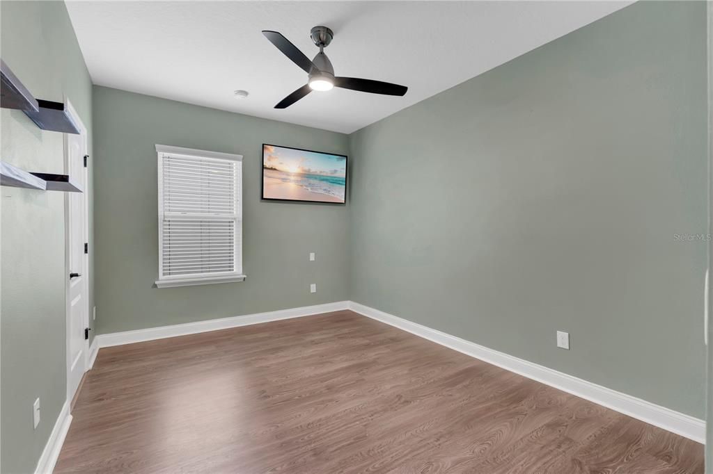 For Sale: $539,000 (3 beds, 2 baths, 1731 Square Feet)