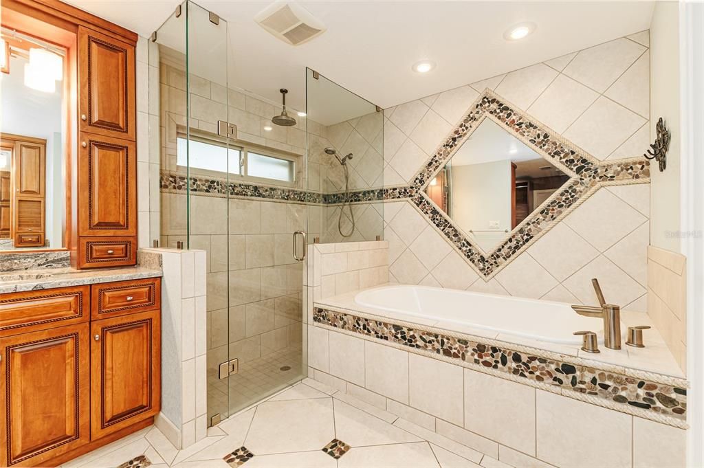 For Sale: $849,000 (4 beds, 3 baths, 2929 Square Feet)