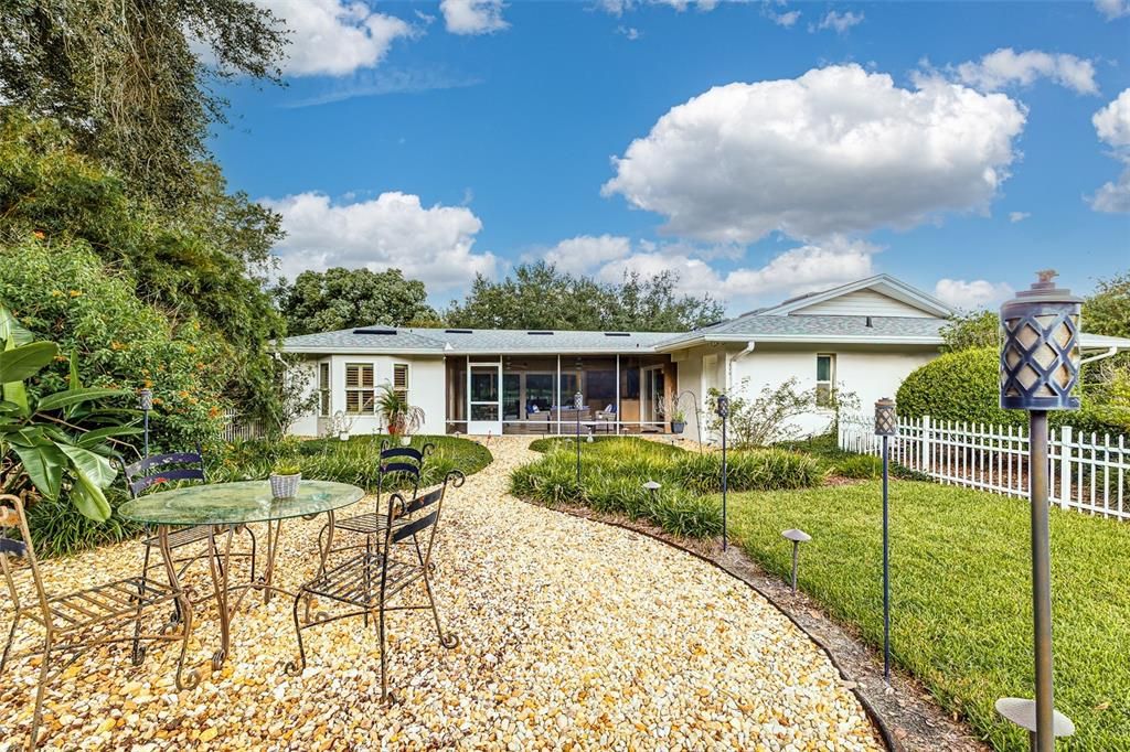 For Sale: $849,000 (4 beds, 3 baths, 2929 Square Feet)