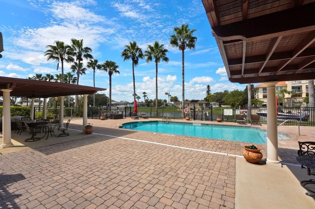 For Sale: $629,000 (3 beds, 3 baths, 2701 Square Feet)