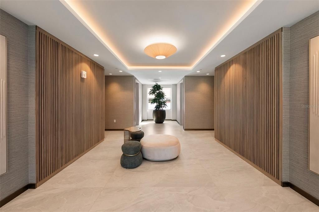 На продажу: $2,549,000 (3 спален, 3 ванн, 2411 Квадратных фут)
