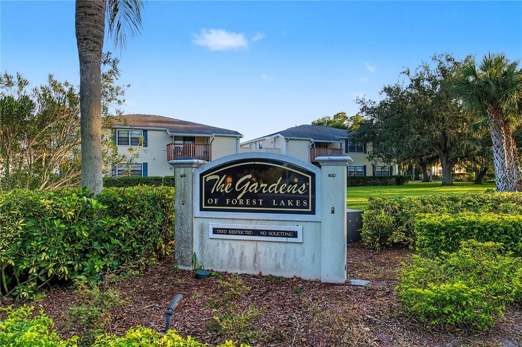 For Sale: $114,900 (2 beds, 2 baths, 915 Square Feet)