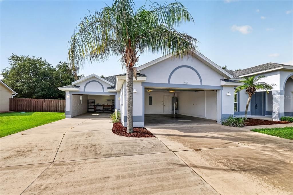 For Sale: $345,000 (3 beds, 2 baths, 1714 Square Feet)
