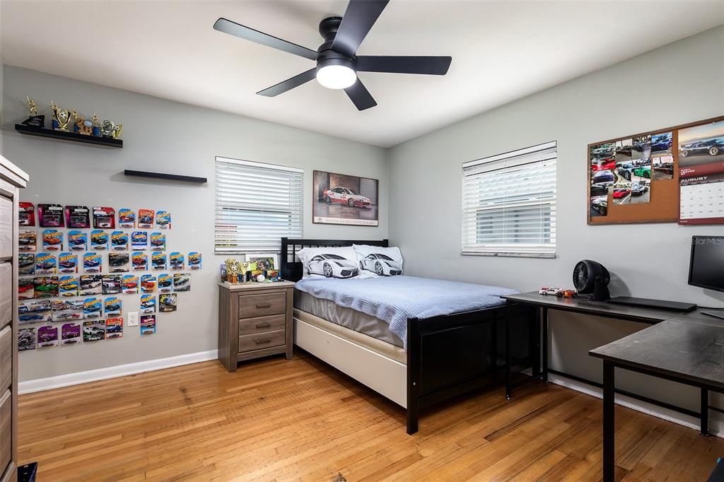 For Sale: $1,225,000 (4 beds, 2 baths, 2665 Square Feet)