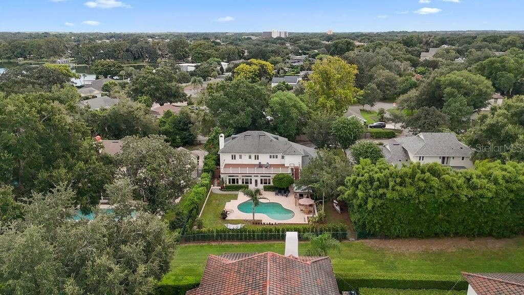 En Venta: $2,095,000 (4 camas, 4 baños, 3776 Pies cuadrados)