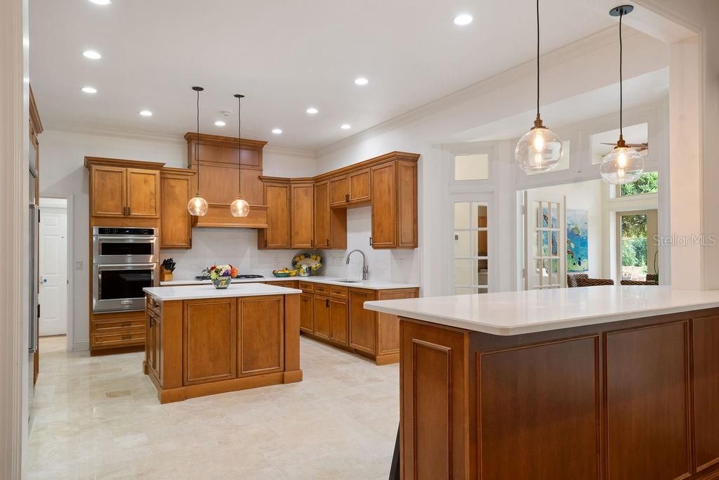 En Venta: $2,095,000 (4 camas, 4 baños, 3776 Pies cuadrados)