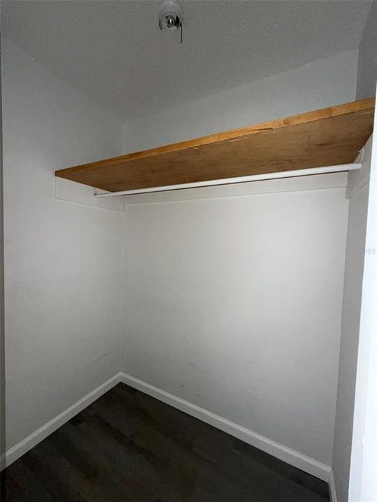 For Rent: $1,200 (1 beds, 1 baths, 600 Square Feet)