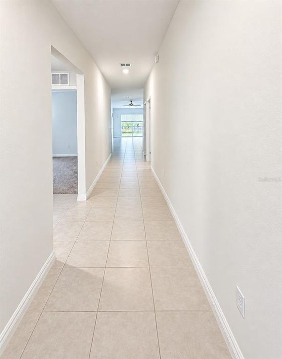 For Sale: $324,900 (4 beds, 2 baths, 1918 Square Feet)