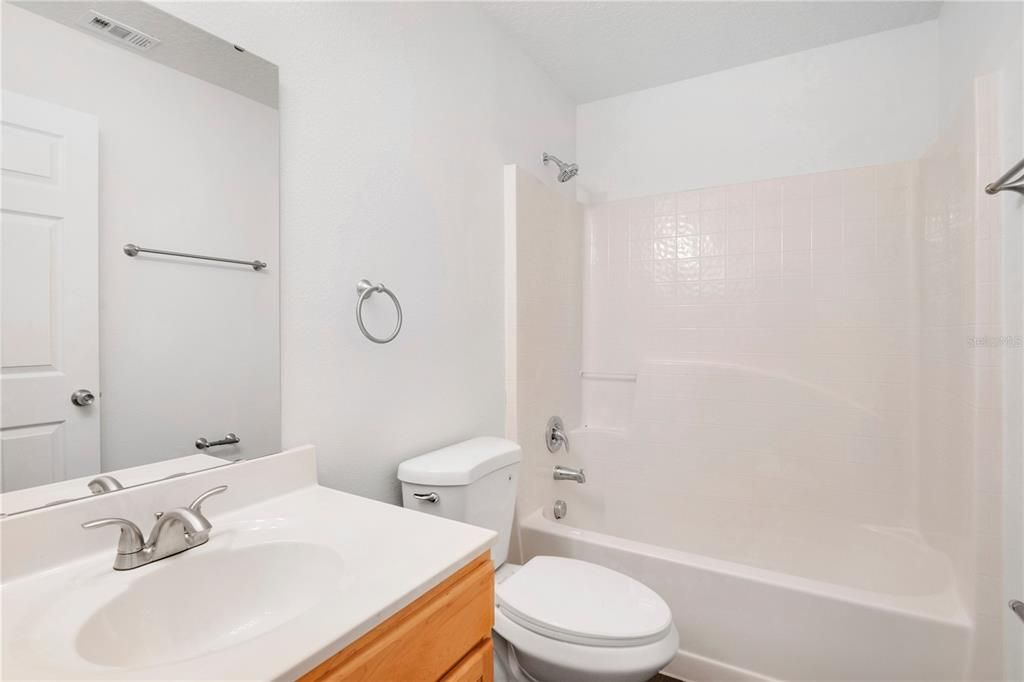 For Sale: $399,900 (4 beds, 3 baths, 3010 Square Feet)