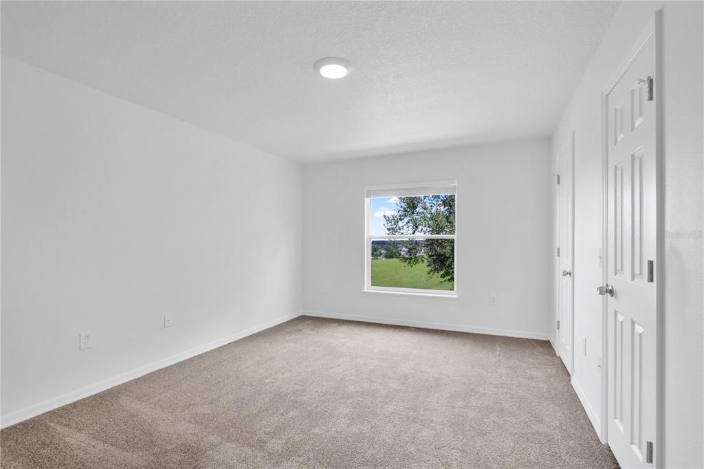 For Sale: $399,900 (4 beds, 3 baths, 3010 Square Feet)