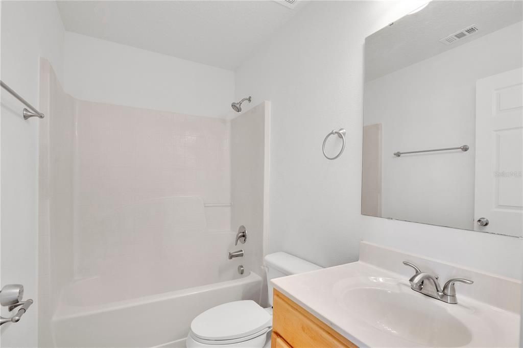 For Sale: $399,900 (4 beds, 3 baths, 3010 Square Feet)