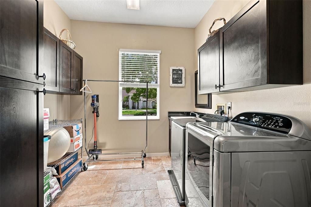 For Sale: $1,075,000 (4 beds, 3 baths, 3379 Square Feet)