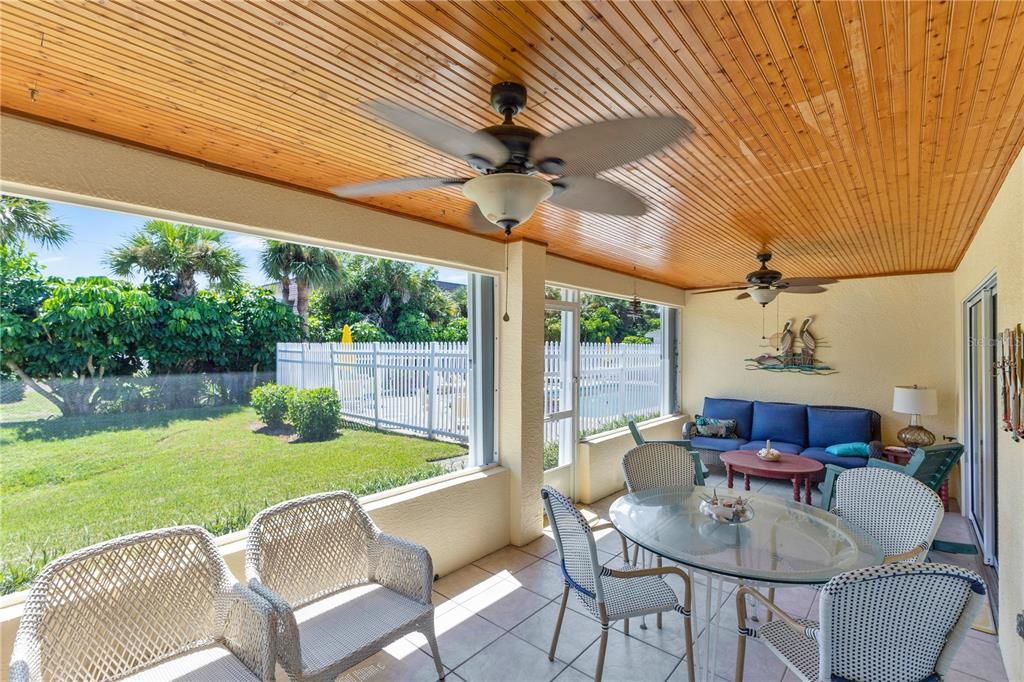 For Sale: $499,900 (3 beds, 3 baths, 2562 Square Feet)