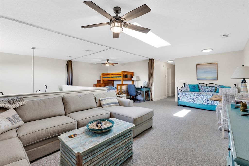 For Sale: $499,900 (3 beds, 3 baths, 2562 Square Feet)