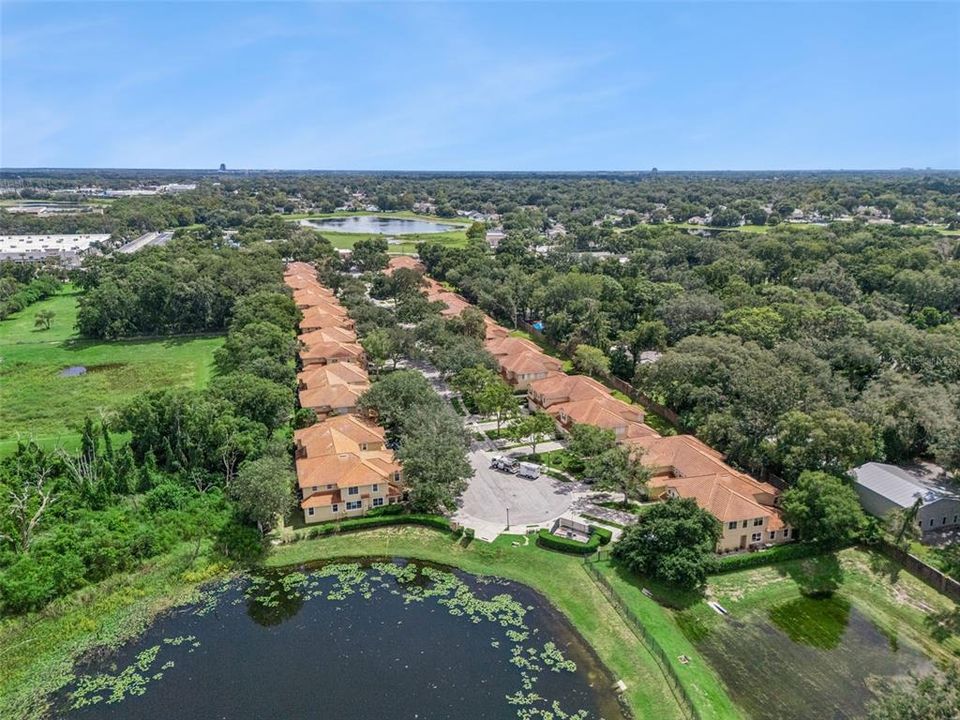For Sale: $350,000 (2 beds, 2 baths, 1903 Square Feet)