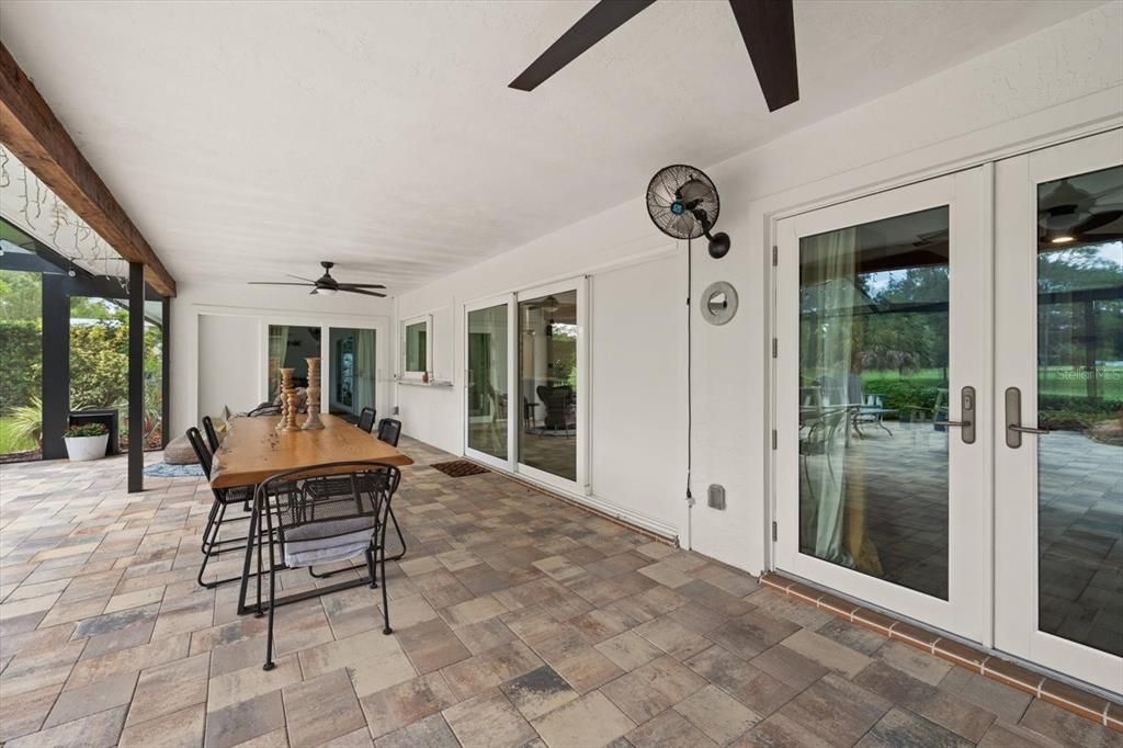 En Venta: $850,000 (3 camas, 2 baños, 1913 Pies cuadrados)