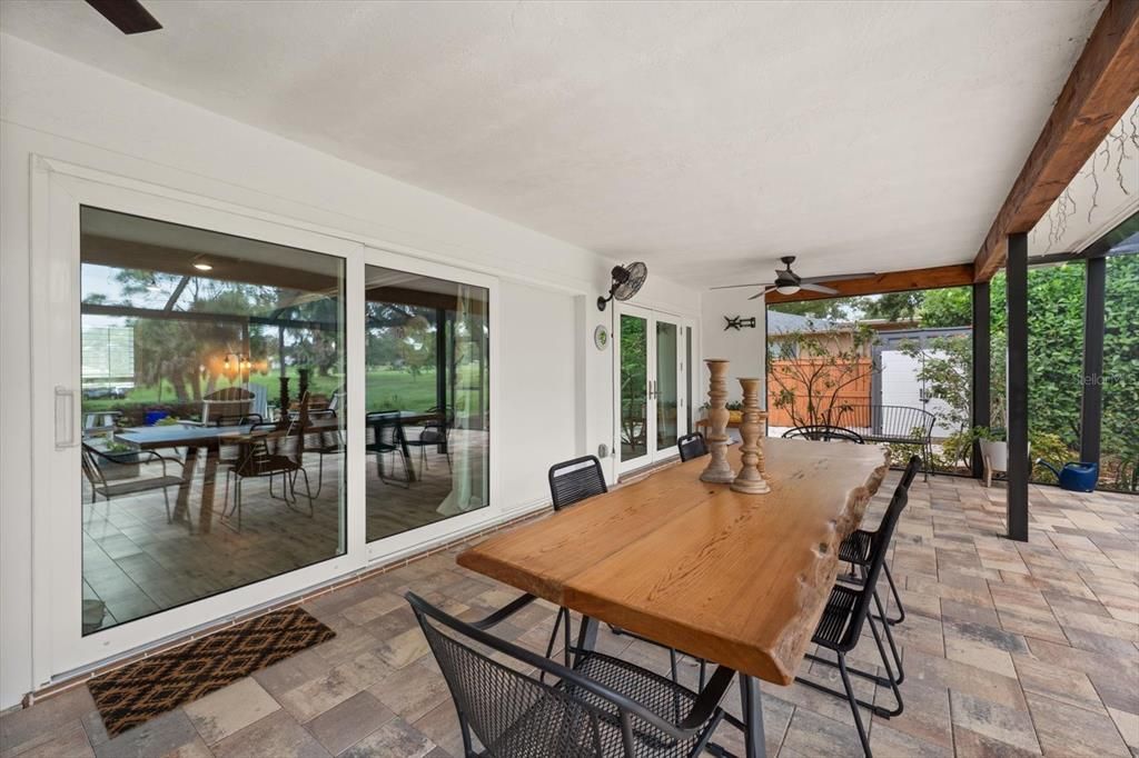 En Venta: $850,000 (3 camas, 2 baños, 1913 Pies cuadrados)