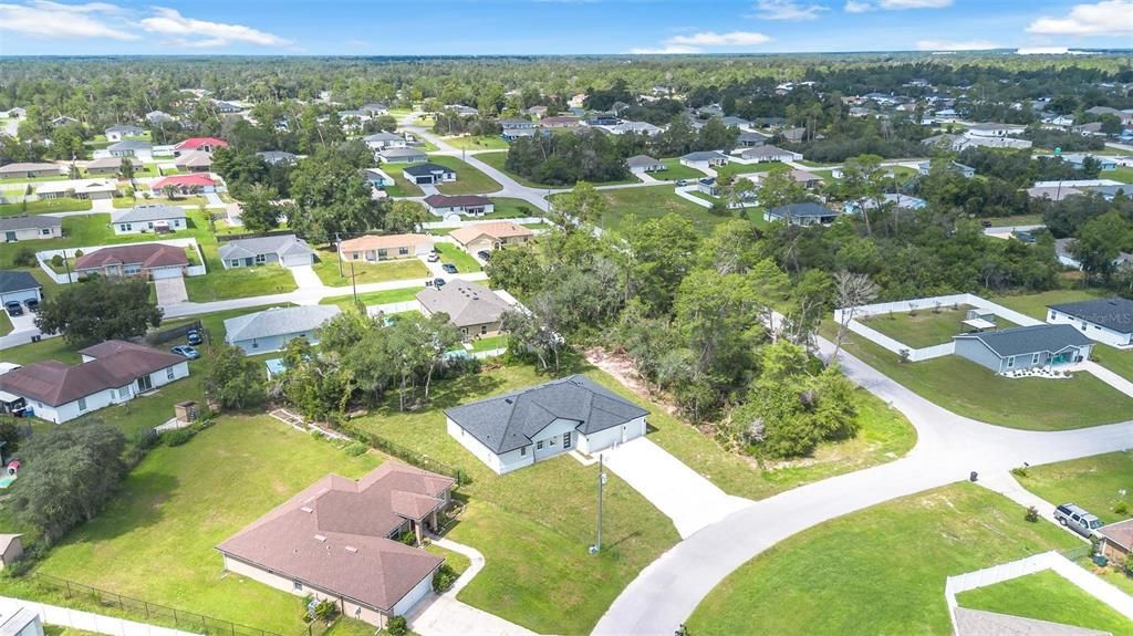 For Sale: $339,900 (4 beds, 3 baths, 1964 Square Feet)