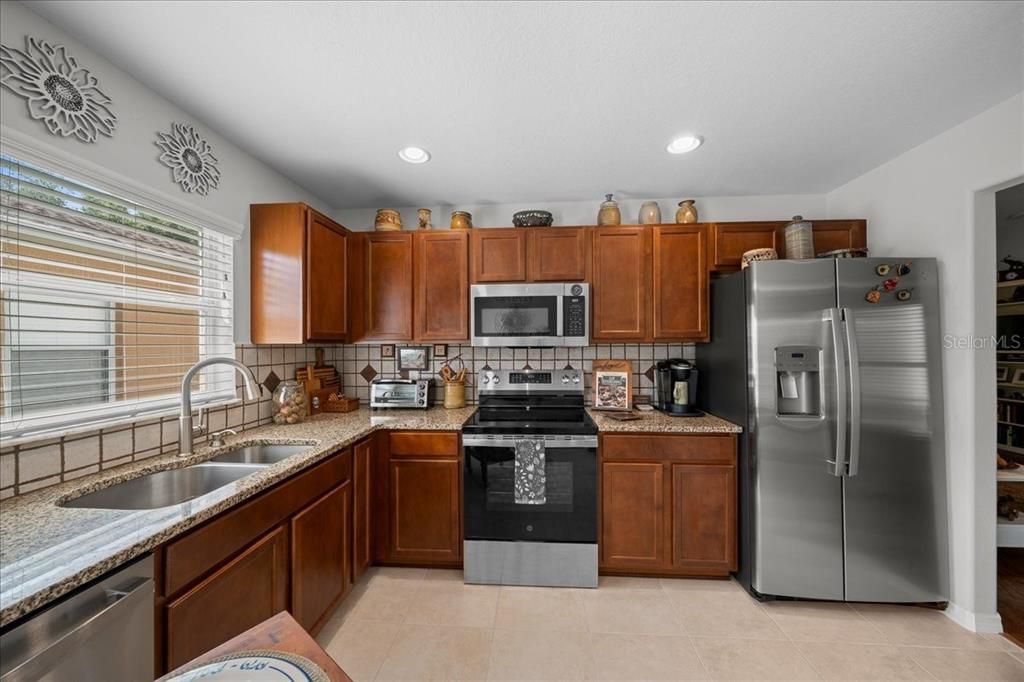 En Venta: $259,890 (3 camas, 2 baños, 1374 Pies cuadrados)