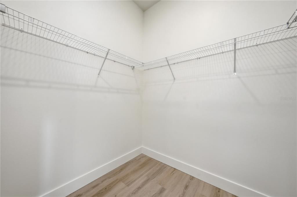 В аренду: $3,750 (3 спален, 2 ванн, 1458 Квадратных фут)