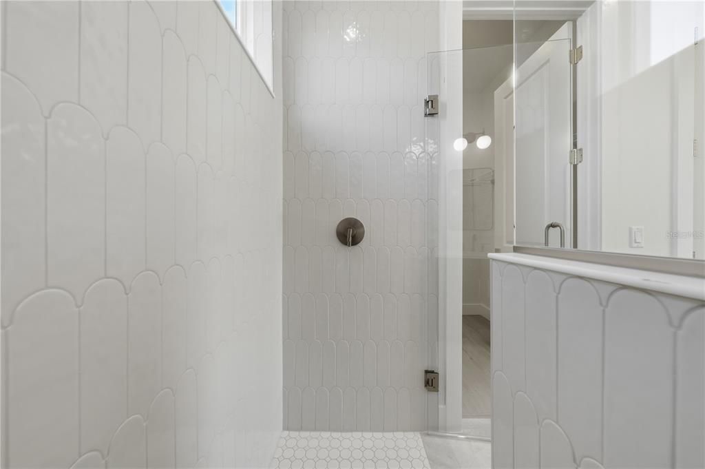 В аренду: $3,750 (3 спален, 2 ванн, 1458 Квадратных фут)