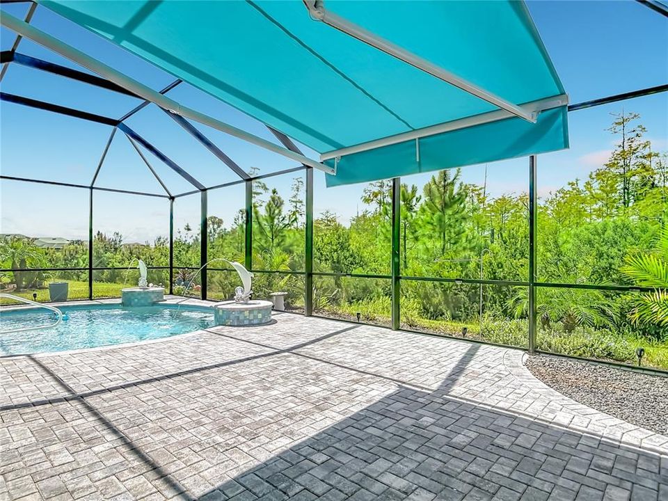 En Venta: $775,000 (2 camas, 2 baños, 2067 Pies cuadrados)