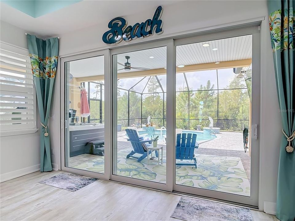 En Venta: $775,000 (2 camas, 2 baños, 2067 Pies cuadrados)