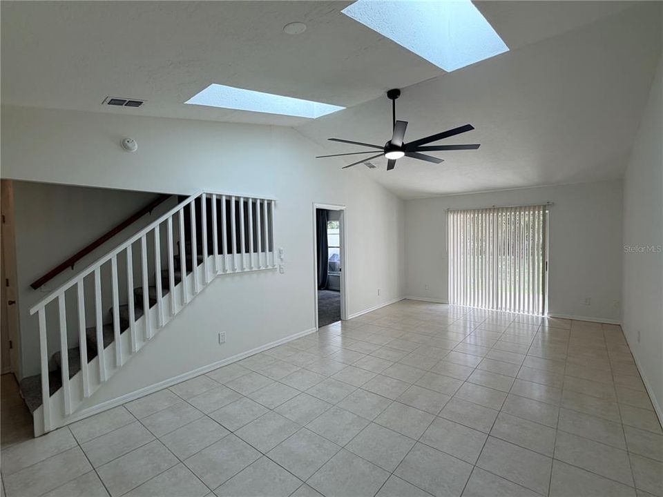 En Venta: $189,000 (3 camas, 2 baños, 1265 Pies cuadrados)