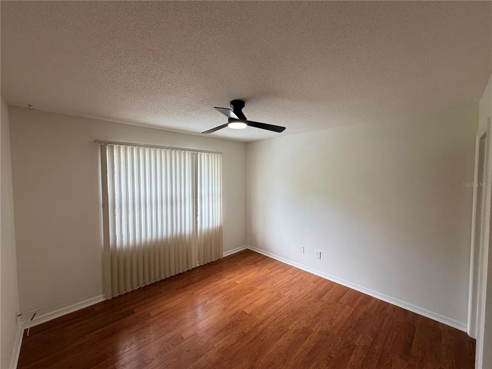 En Venta: $189,000 (3 camas, 2 baños, 1265 Pies cuadrados)