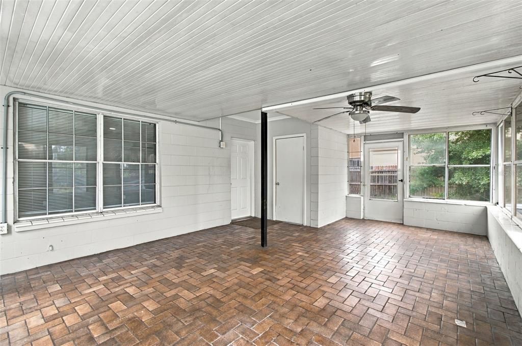 For Sale: $765,000 (10 beds, 0 baths, 2666 Square Feet)