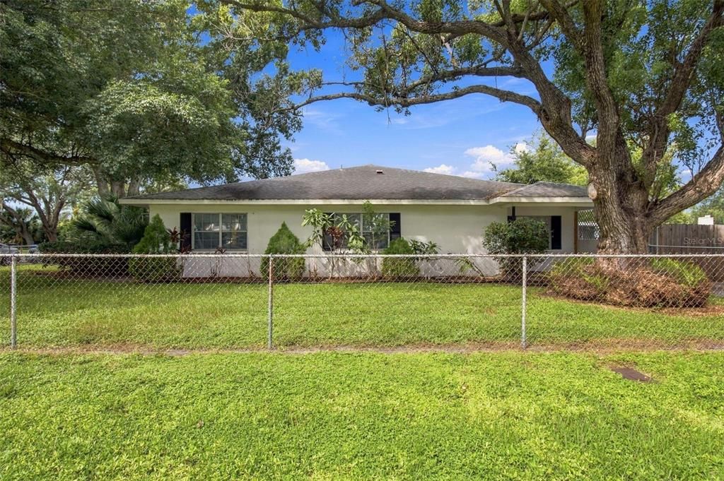 For Sale: $765,000 (10 beds, 0 baths, 2666 Square Feet)
