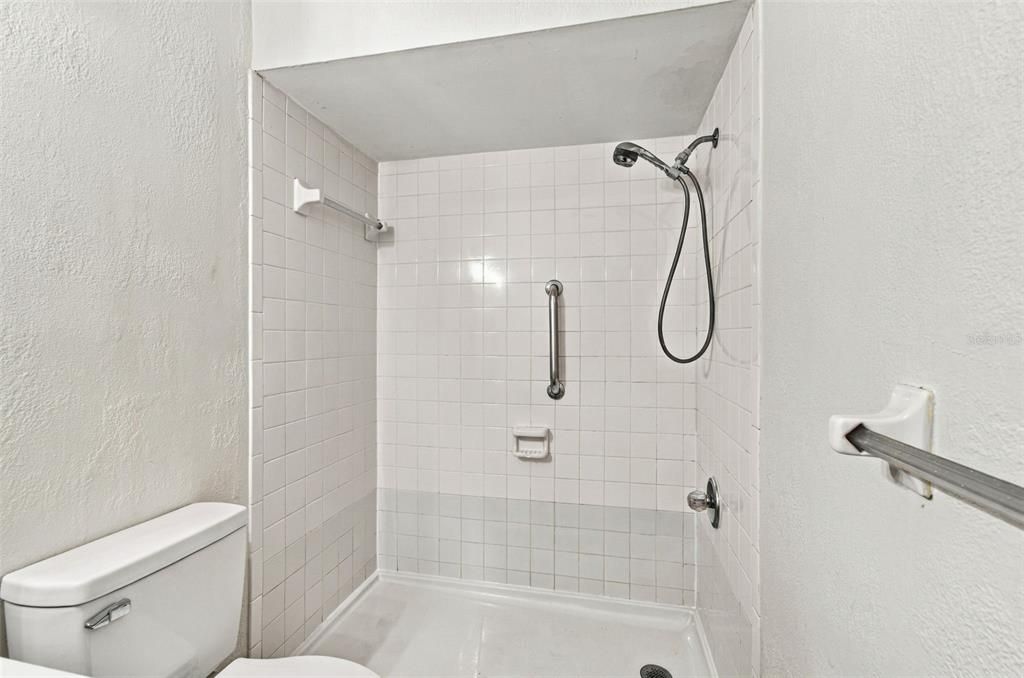 For Sale: $765,000 (10 beds, 0 baths, 2666 Square Feet)